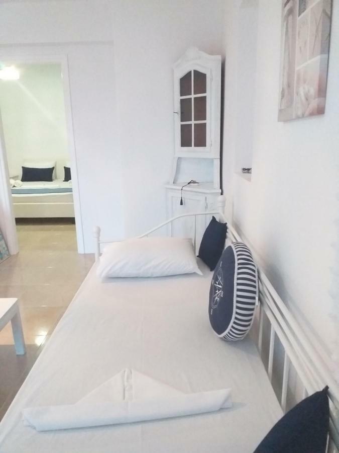 Magda House Apartment Livadi  Екстериор снимка