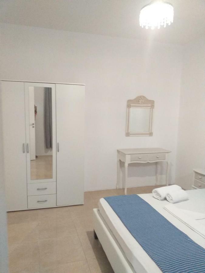 Magda House Apartment Livadi  Екстериор снимка